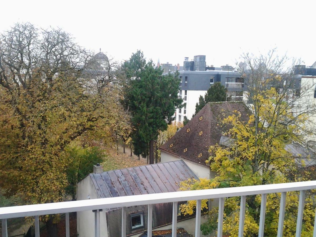 Les Burgondes Apartment Dijon Exterior photo